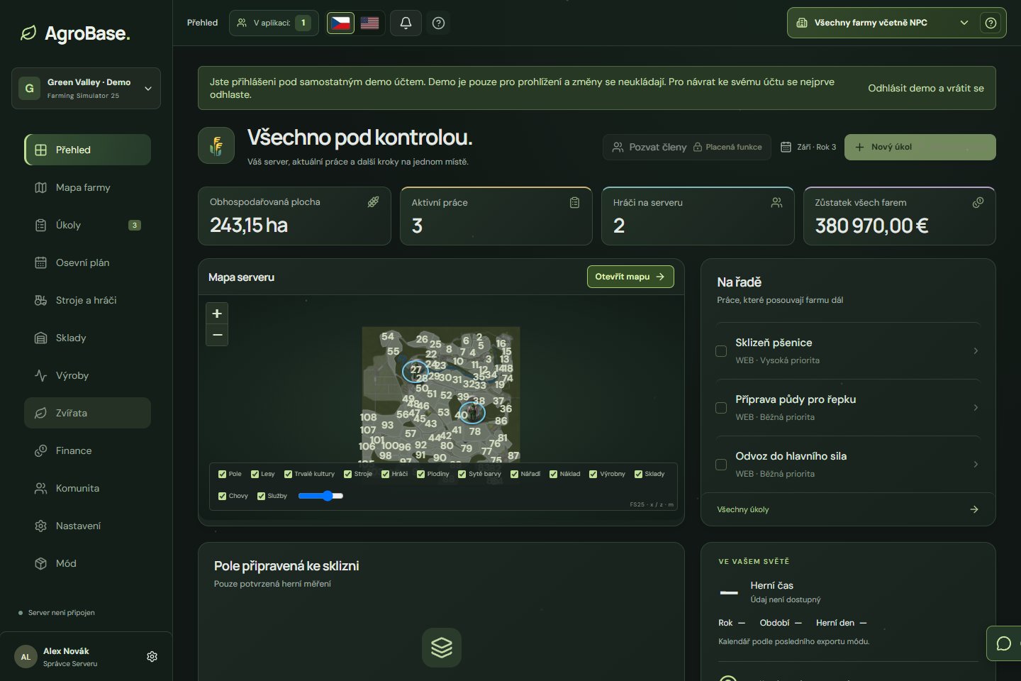 AgroBase: přehled demo farmy s mapou serveru, aktivními úkoly a provozními údaji.